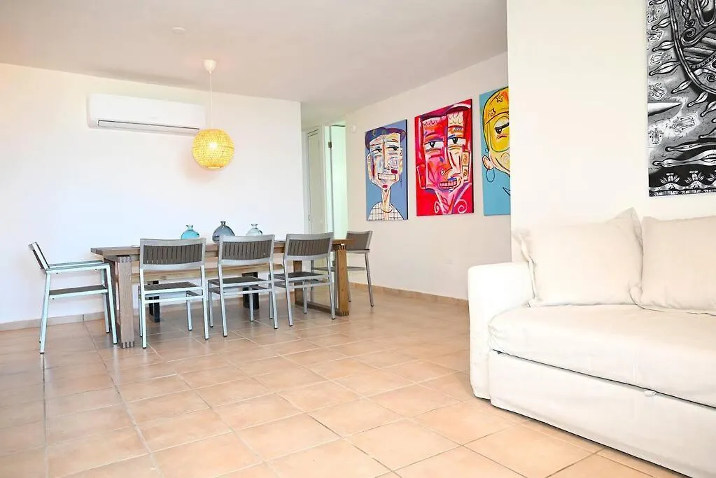 New Remodeled Ocean View, Beach Front Apartment Arecibo 0*,